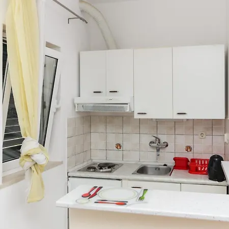 Posta Apartment Saplunara